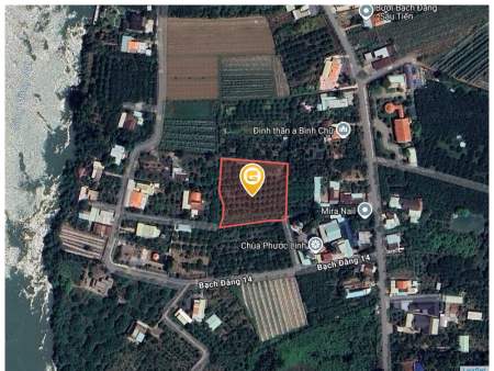 Bán đất 3645.9m² có sẵn 300m² thổ cư ngang 36m giá 17 tỷ tại Phường Tân Uyên