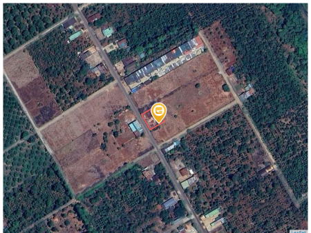 Bán đất 650m² có sẵn 100m² thổ cư ngang 26m giá 2.8 tỷ tại Xã Quảng Phú