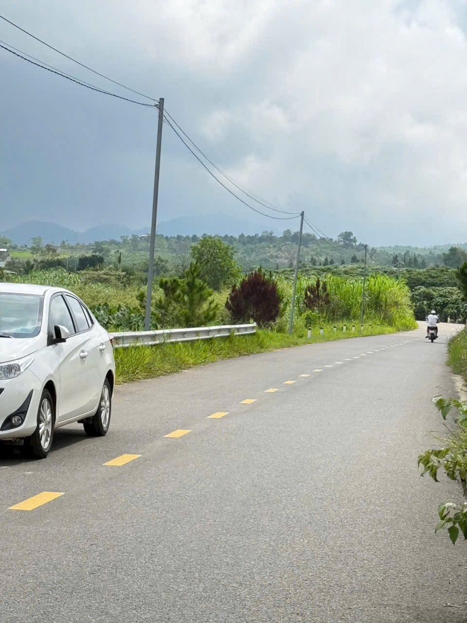 Xoay tới xoay lui không kịp bán Lỗ chạm đáy 7500m2 Chỉ 401 triệu