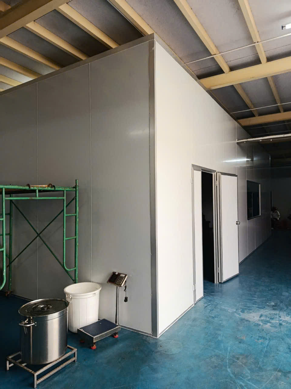 Bán Nhanh Mảnh đất có nhà vườn và kho xưởng, nằm trên kênh số 11, Thuộc xã Bình Lợi, TP HCM