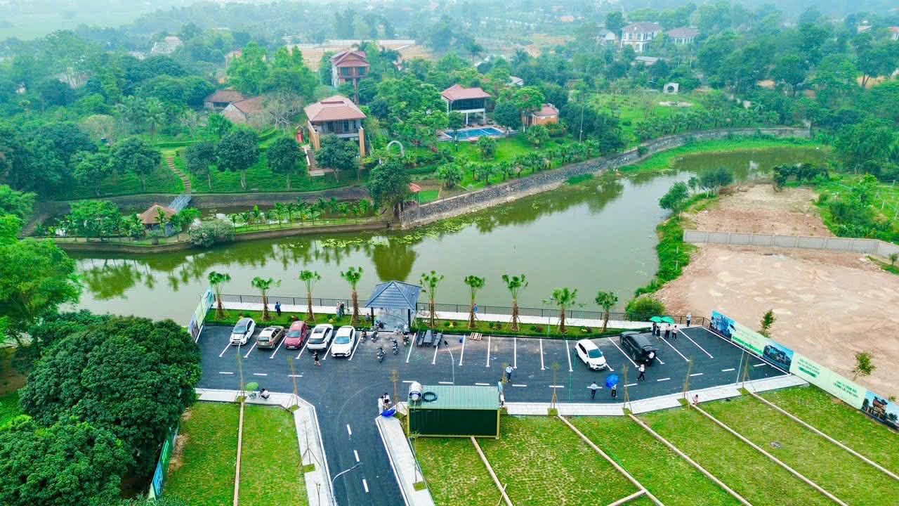 Cần sang gấp lô đất 100m² full thổ cư, phú cát, Hòa Lạc, tăng giá mạnh, cho thuê tốt.