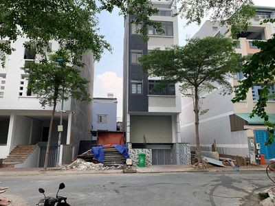 Gấp! Bán đất mặt tiền KDC Kim Sơn Q.7