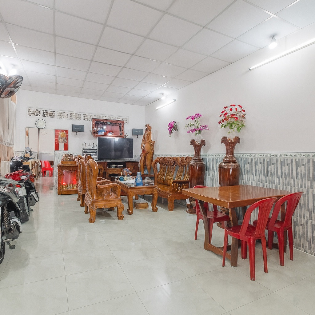 NHÀ HIẾM 2 MẶT ĐƯỜNG TRƯỚC-SAU, NGANG 6M, DT: 94M2 HXH HOÀNG HỮU NAM,,QUẬN 9 CHỈ 5TỶ5.
