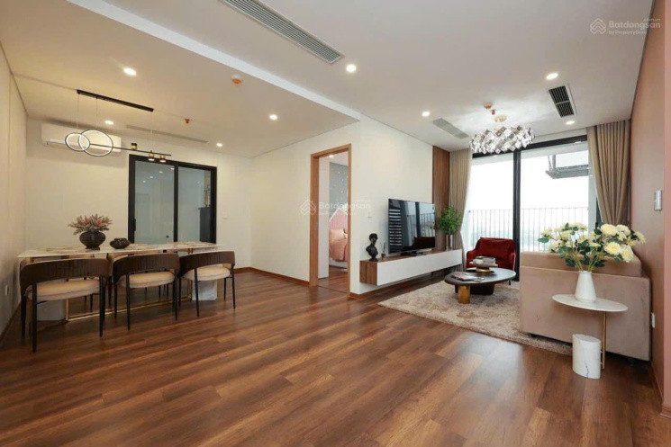 Cần bán căn hộ chung cư Grand Sunlake