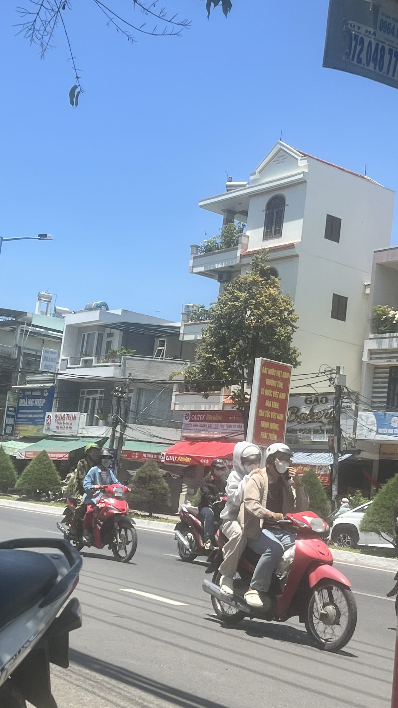Bán đất 161m² full thổ cư ngang 13m giá 32.2 tỷ tại Đường 2/4 Phường Bắc Nha Trang