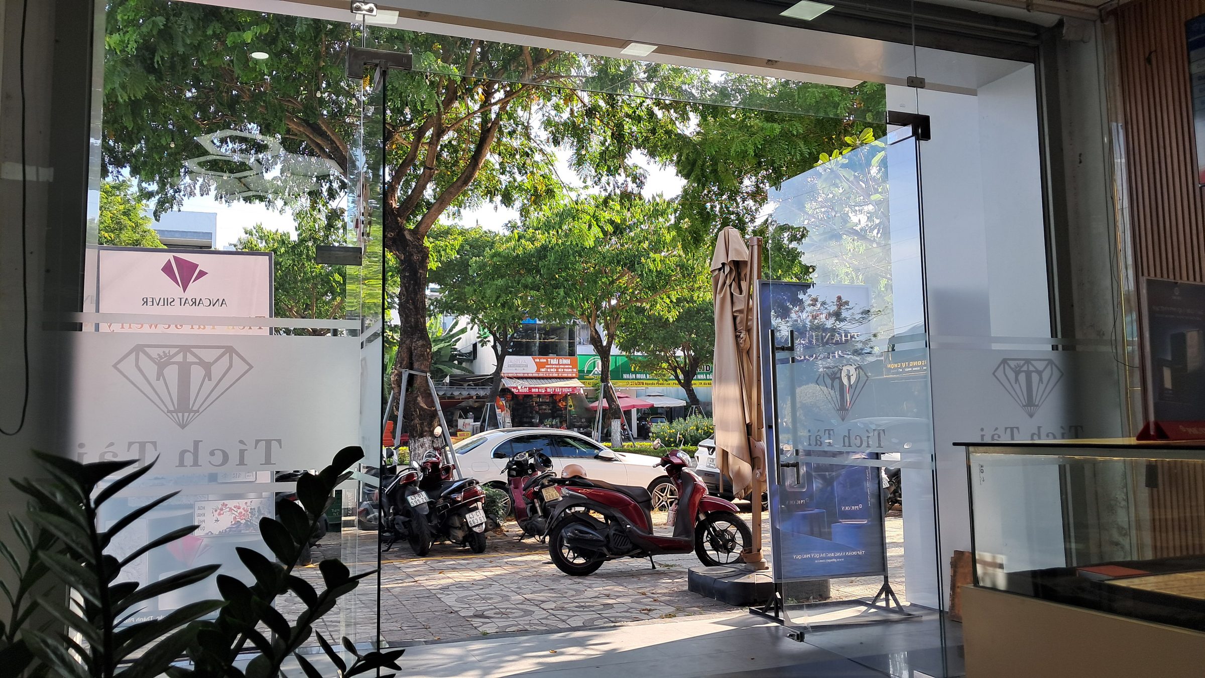 BÁN ĐẤT MẶT TIỀN NGAY ĐƯỜNG 2 THÁNG 9, KHU CÔNG VIÊN APEC CẦU RỒNG, NGANG 6.3M