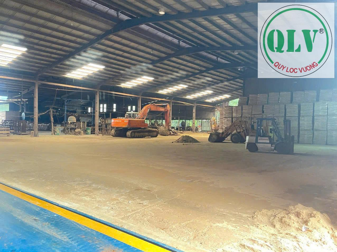 Cho thuê nhà xưởng 7.500m2 bao gồm cả máy móc cửa xẻ gỗ ở KCN Đồng Xoài, Bình Phước