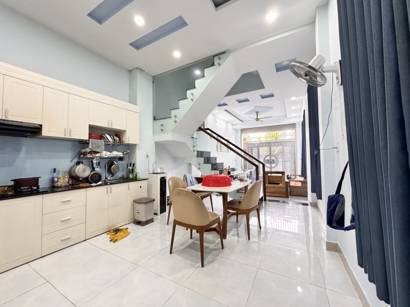 Bán nhà đường số 22, linh đông - 81m2 - 3 tầng - giá 7.7 tỷ TL
