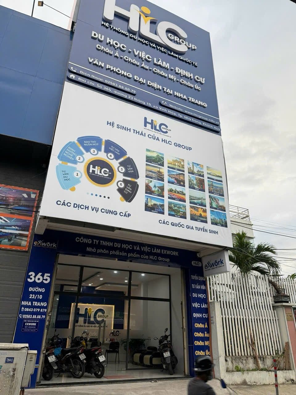Nhà 3 Tầng Mặt Đường 23/10 Nha Trang _ Thuận lợi đủ đường