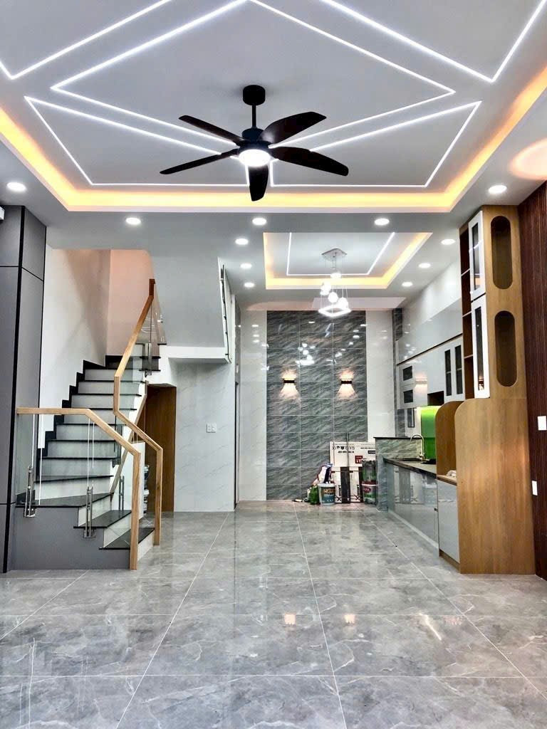 HXH 4 TẦNG XÂY MỚI Đ.26/3 BHH BÌNH TÂN