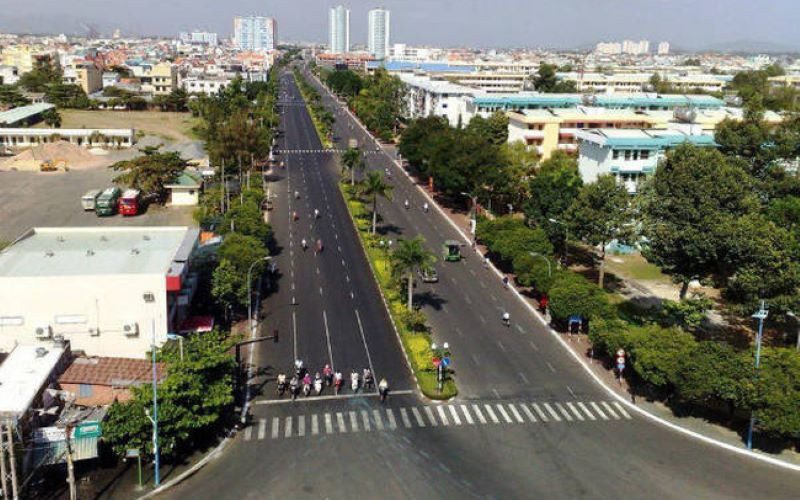 [Giảm sốc] Mặt tiền 3 tháng 2 chưa tới 50tr/m, sẵn 2 kiot và 6 trọ