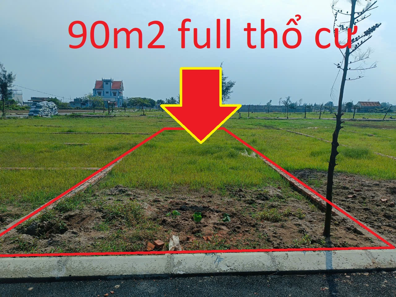 CẦN BÁN - 90m2 sổ đỏ Hà Nội chỉ nhỉnh 1 tỉ