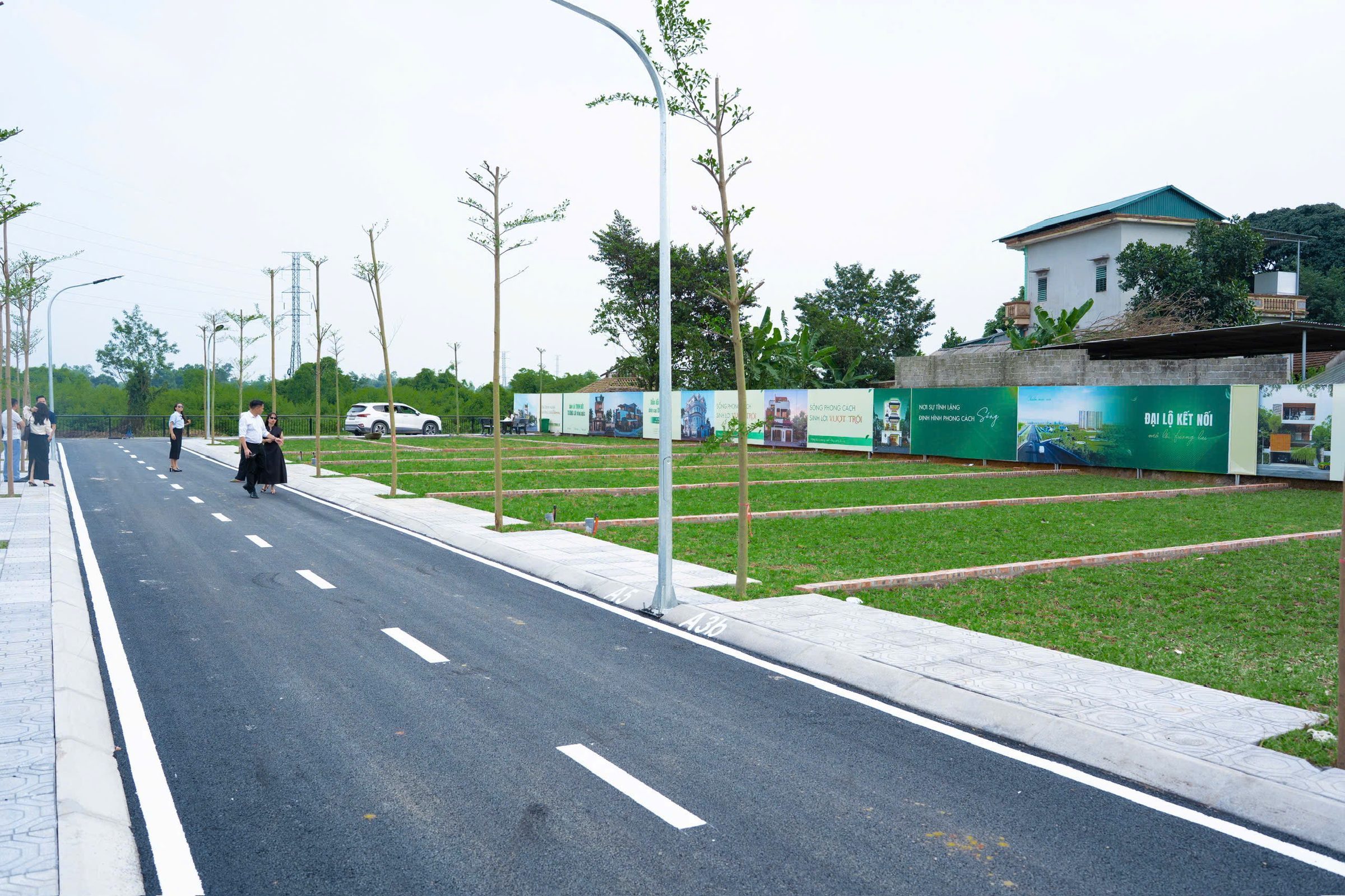 BÁN ĐẤT THỔ CƯ PHÚ CÁT, HÒA LẠC, 100M2, Ô TÔ TRÁNH, 3.8 TỶ