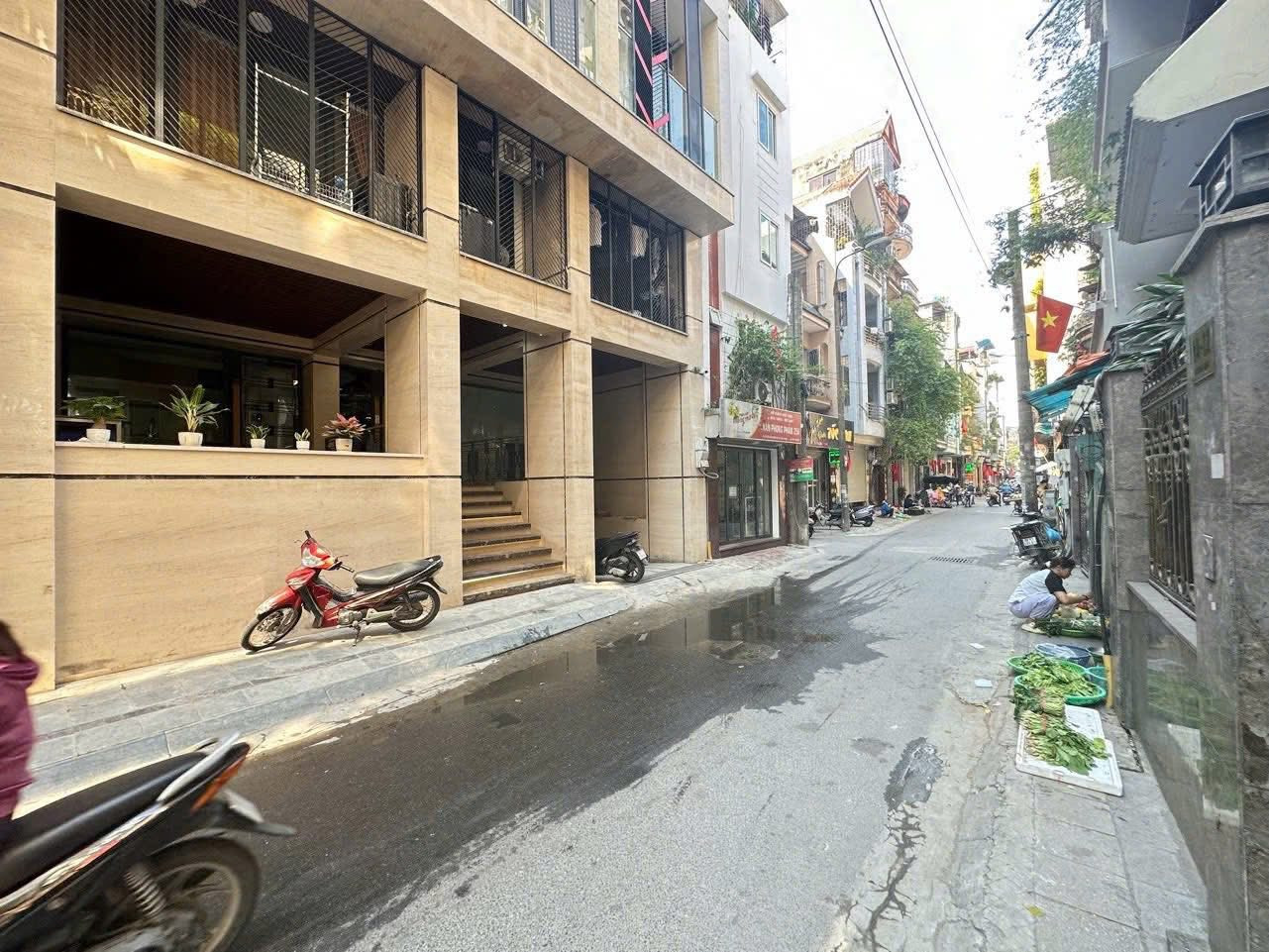 💥 TÒA APARTMENT MẶT ĐƯỜNG 800A, CẦU GIẤY 216M2 10T MT 10M, CHỈ 108 TỶ 💥