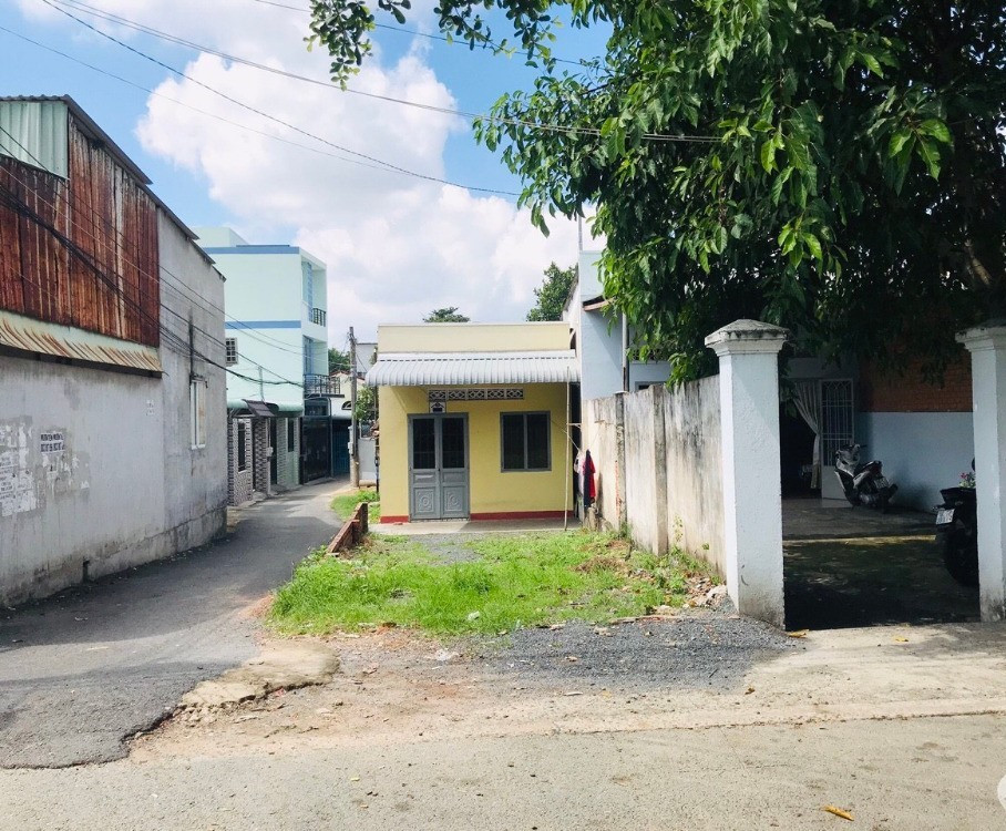 Bán đất trung tâm Trâu Quỳ,Gia Lâm lô góc 35m2 đường nhựa thông, giá đầu tư gần HVNN