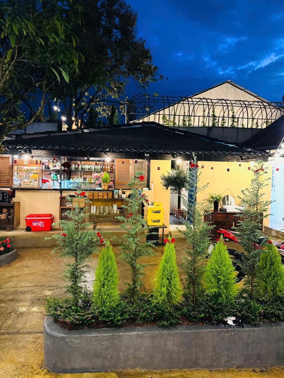 Sang nhượng homestay + quán ăn An Bình, Đà Lạt 400 Triệu