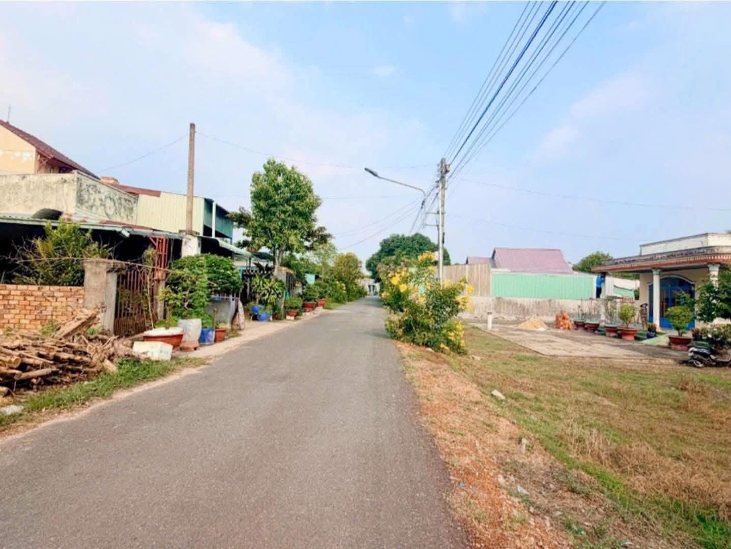 Bán Đất 400m² thổ cư 300m² giá 1.75 tỷ tại Đường An Điền Xã Phú An Thị xã Bến Cát Bình Dương