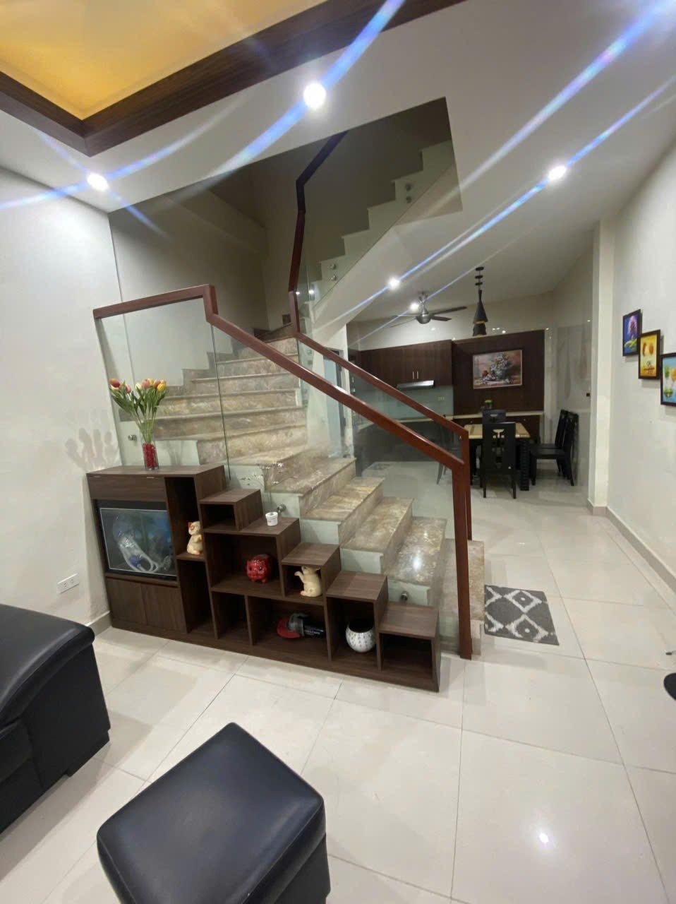 Cho Thuê Nhà Nguyên Căn - Đường An Dương Vương 50M² × 5 Tầng × 5 Ngủ/ Giá Thuê 15Tr/ Tháng