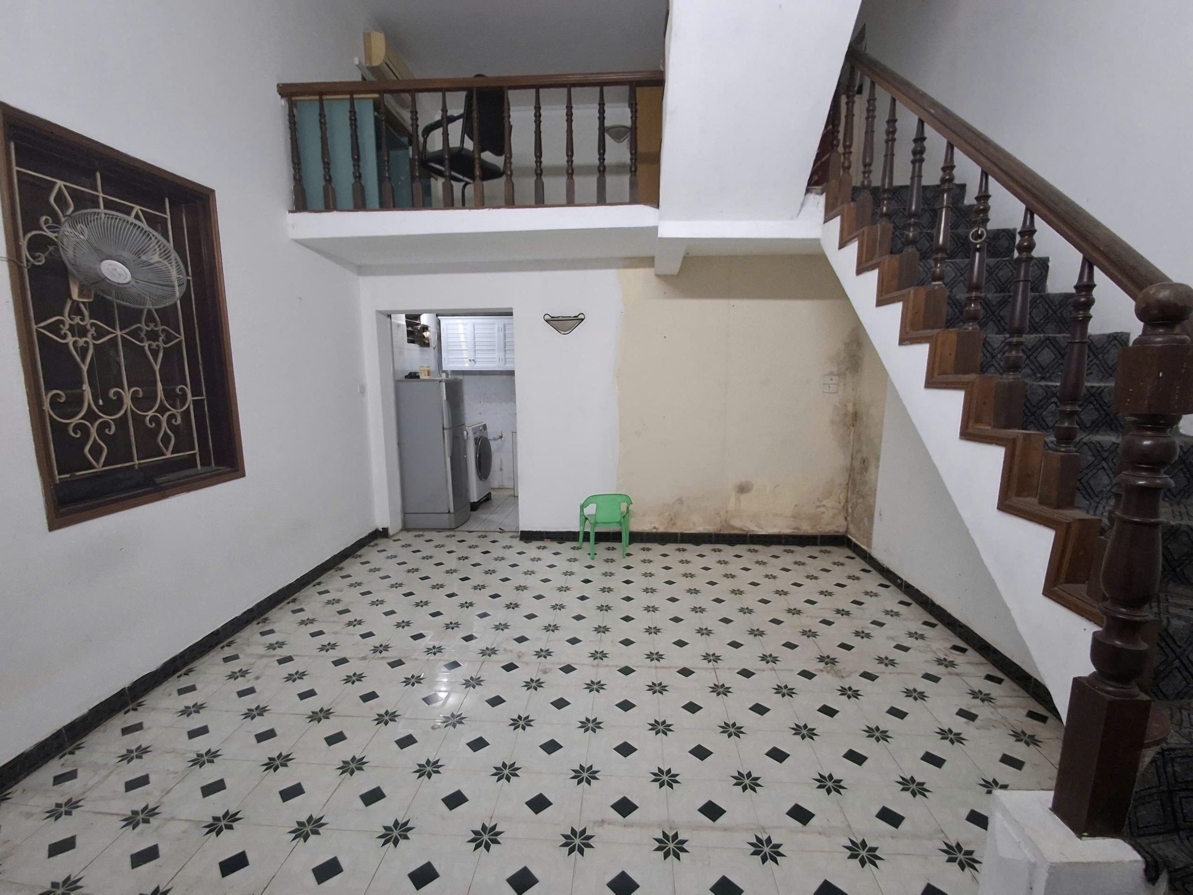 CHO THUÊ NHÀ RIÊNG ĐƯỜNG AN DƯƠNG, TÂY HỒ, 2 NGỦ – 5.5 TRIỆU