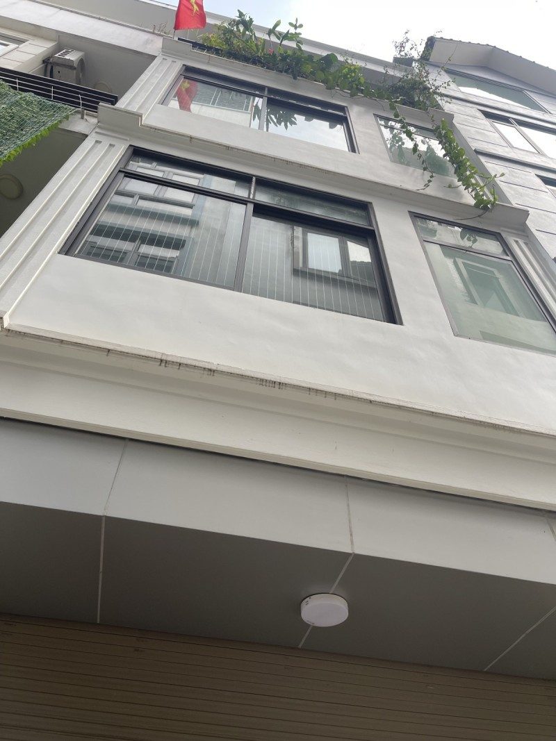BÁN NHÀ TÂY HỒ -46M2 X 4 TẦNG-MT 4.2M- NHỈNH 12 TỶ- Ô TÔ TRÁNH-GẦN CIPUTRA-SỔ ĐỎ CC