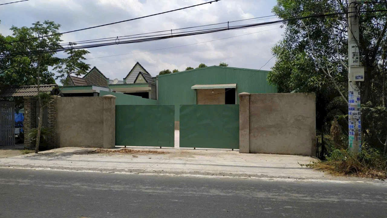 Bán kho xưởng đường xe Container xã Phạm Văn Hai huyện Bình Chánh TPHCM, DT: 740m2.
