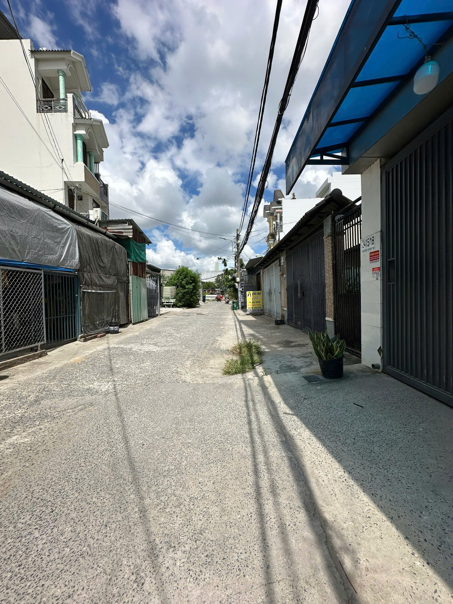 Nhà gần Đại Học Nguyễn Tất Thành, An Phú Đông, Q.12 - 67m2, full thổ - Giá chỉ 3.15 tỷ