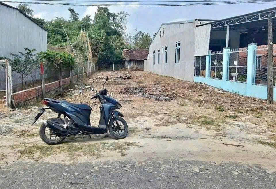 Cần Bán nhanh Lô Đất ngay An Tịnh Trảng Bàng 209m2 Sổ hồng Riêng 1ty020triệu Bao phí