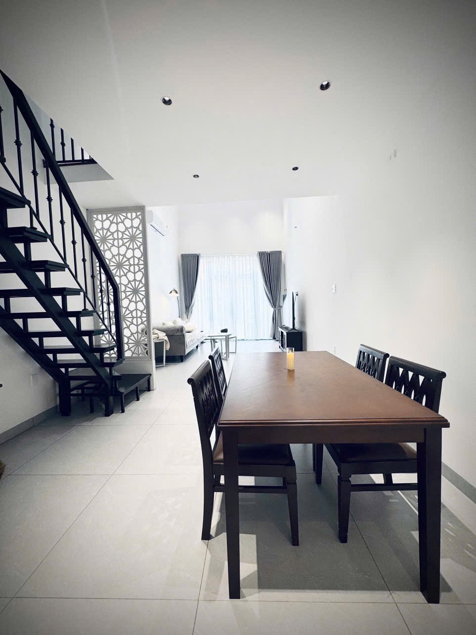 Cho thuê nhà mới xây – Khu An Thượng, gần biển Mỹ Khê