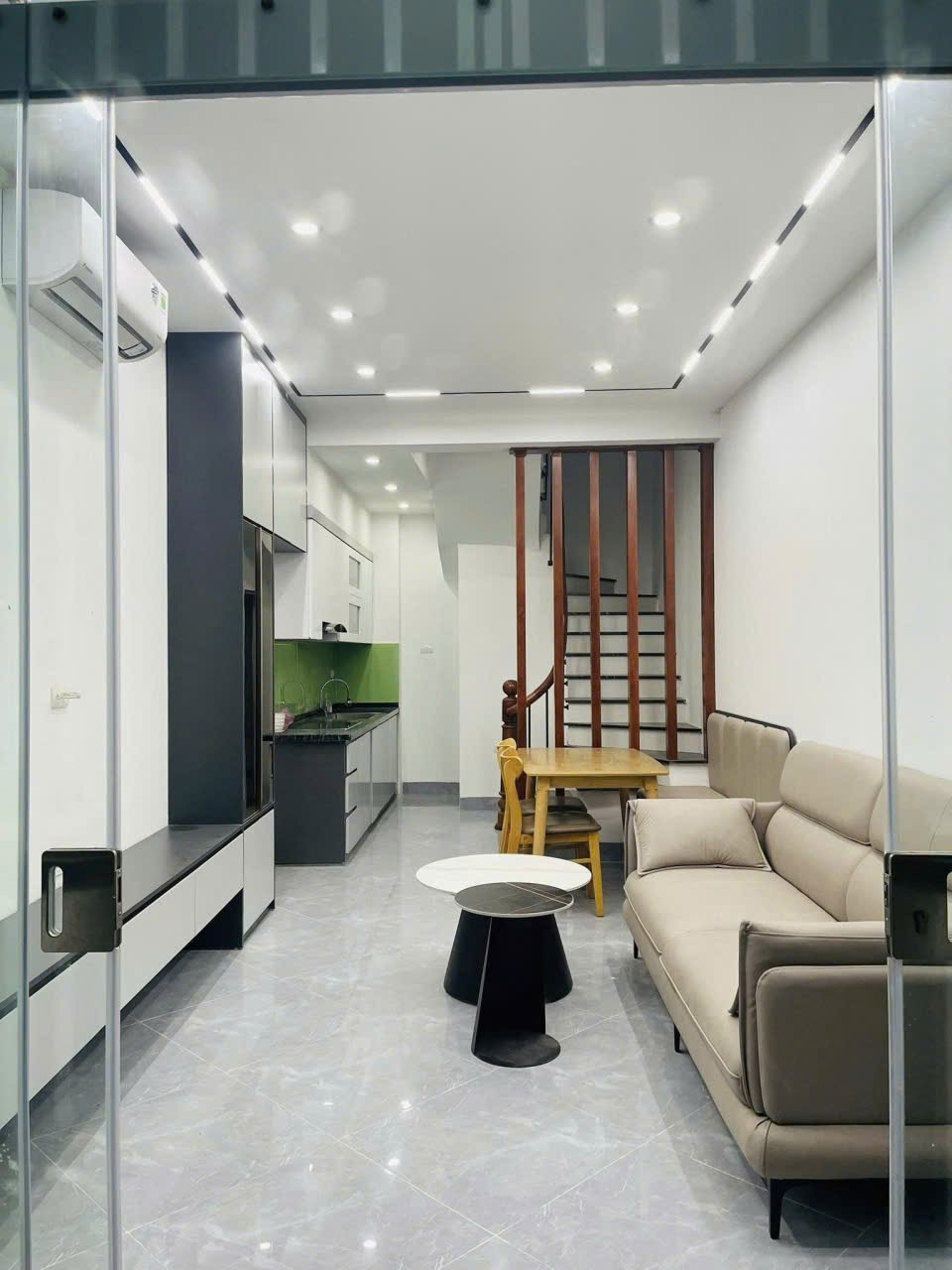 Cho Thuê Nhà Ngõ An Trạch 1 - Văn Miếu 30M² 4 Tầng 3 Ngủ Full Đồ - 10M Ra Ô Tô - Giá Thuê 14tr