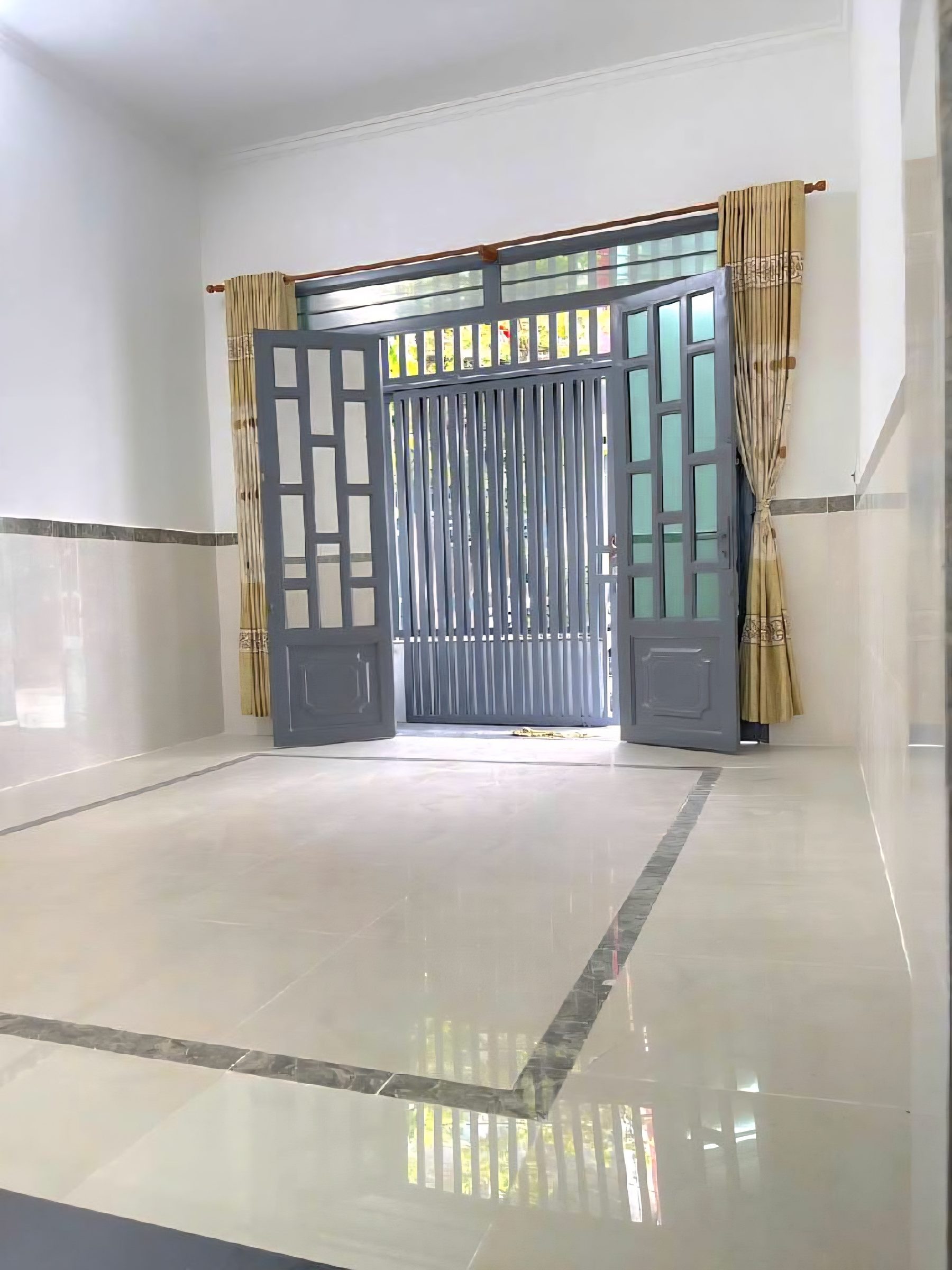 BÁN NHÀ CẠNH LÊ VĂN QUỚ.I - ÔTÔ VÀO NHÀ NGỦ - ( 4X12M )