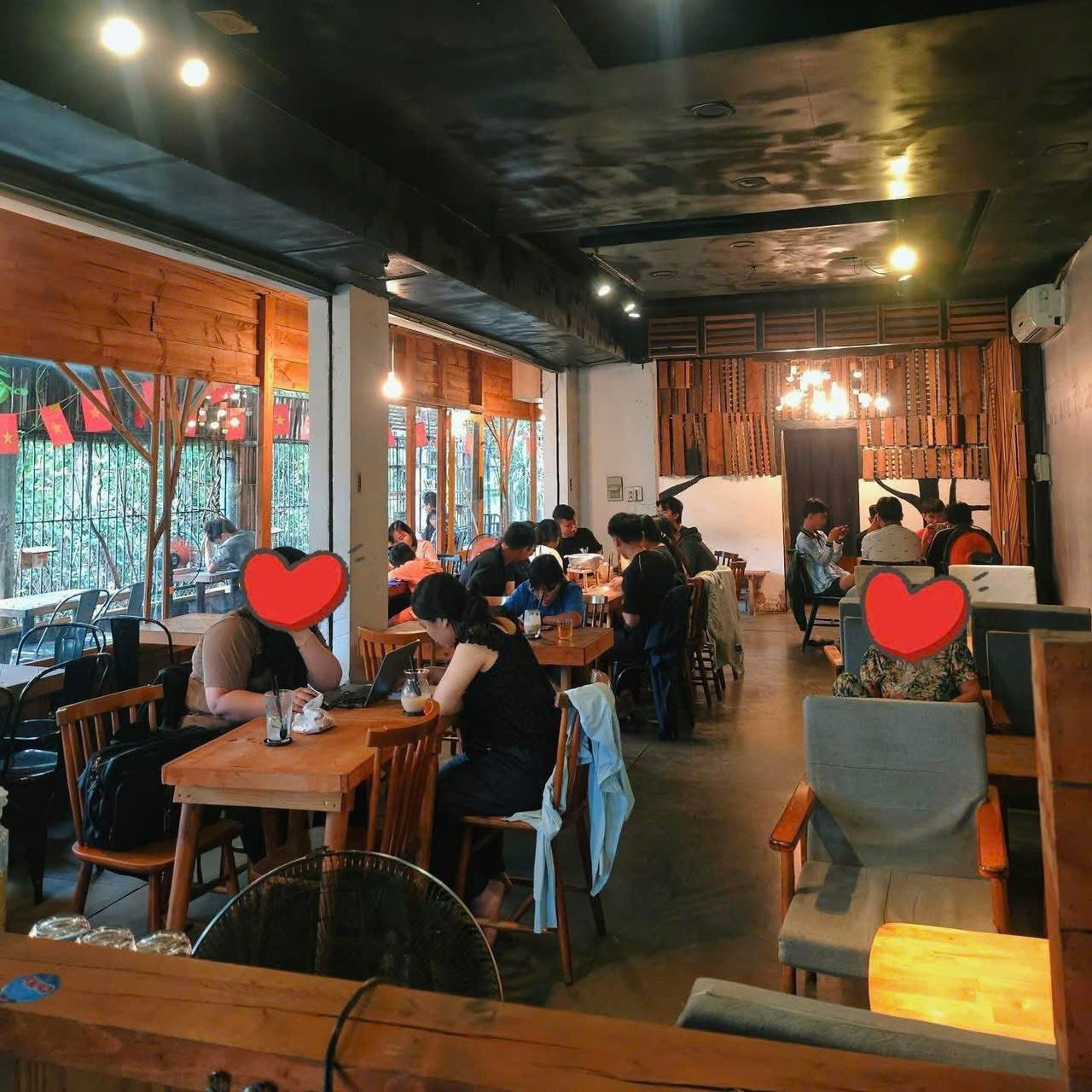 SANG NHƯỢNG QUÁN CAFE – 122 COFFEE (HÓC MÔN)