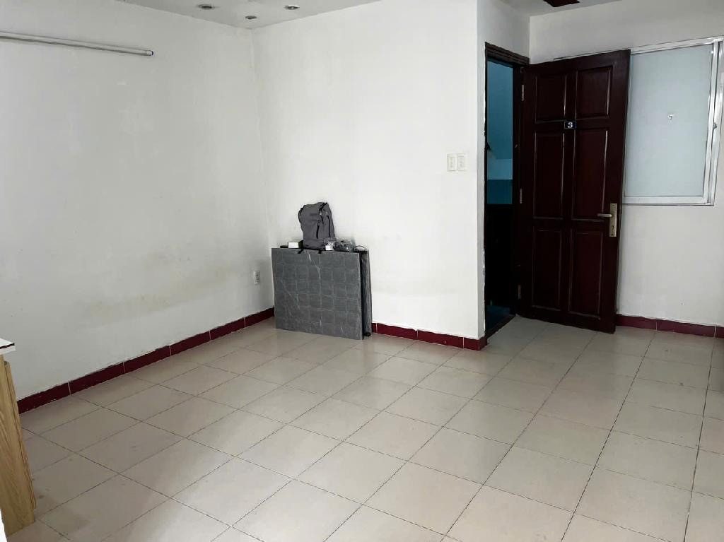 HXH dòng tiền 32tr/tháng Âu Cơ Tân Bình, 7Pn 7Wc, 8.8 tỷ