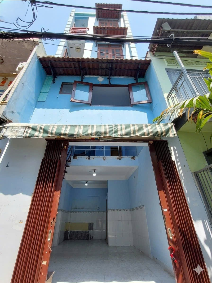 Nhà 4 tầng ô tô đến cửa, Âu Cơ đối diện UB Bảy Hiền, 4.6 tỷ