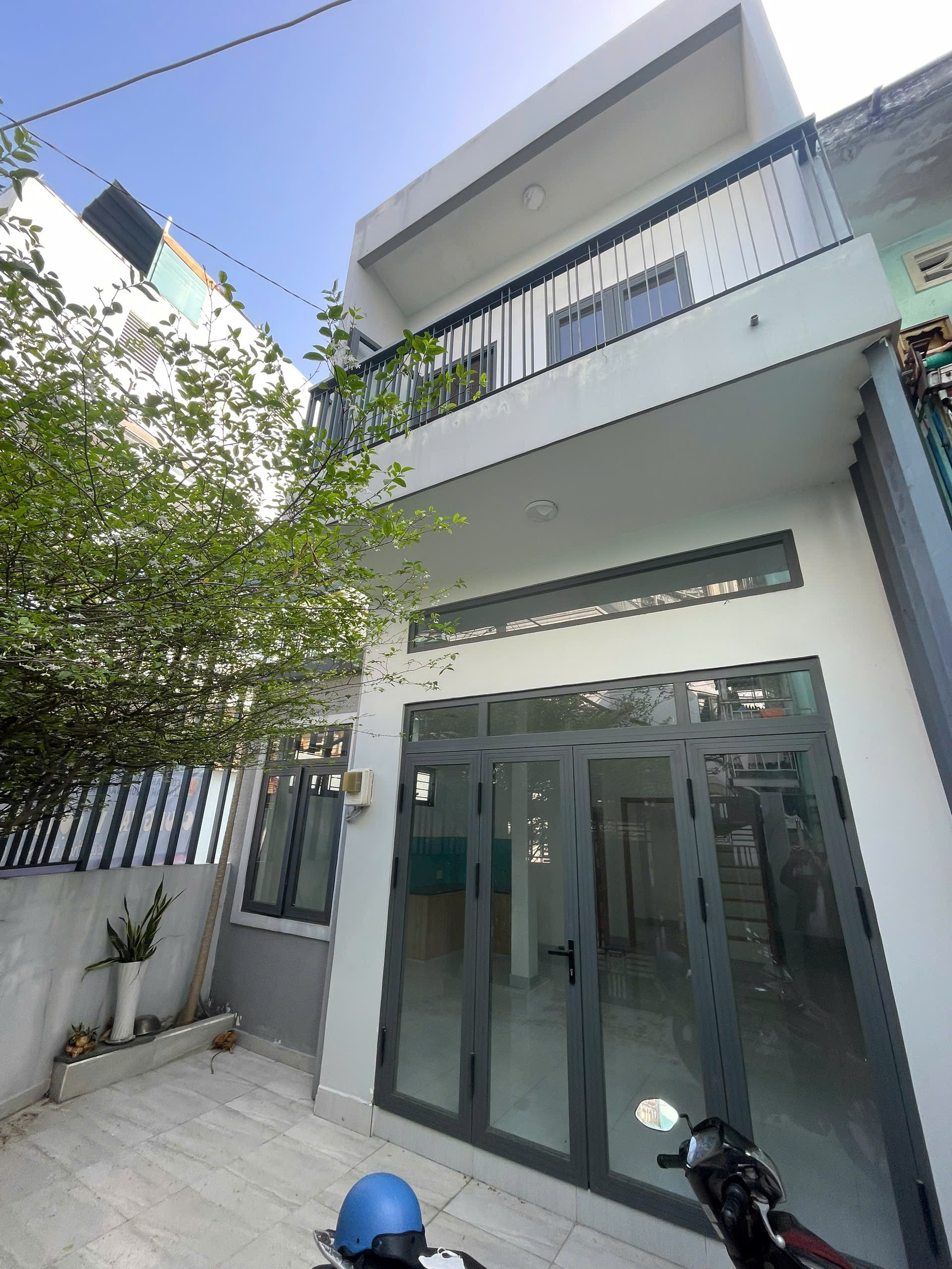 Bán nhà mới 100% ở ngay! 3 phòng ngủ 67,5m2 Giá 7,3 tỷ - Hẻm thông 4m đường Âu Cơ quận Tân Phú