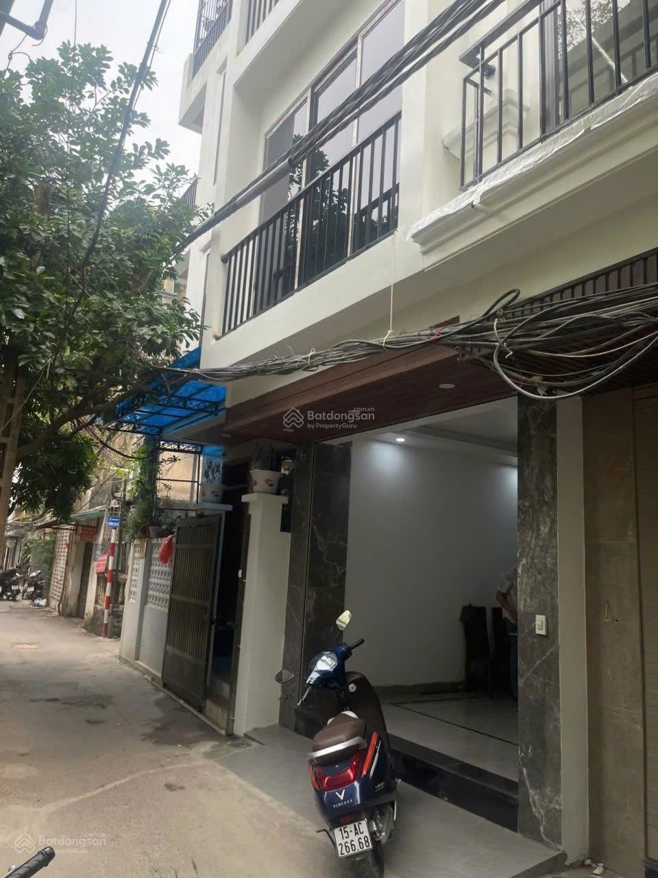 Cho Thuê Nhà Ngõ 406 Âu Cơ - Tây Hồ/ 35M² 6 Tầng Thang Máy 4 Ngủ - Full Nội Thất - Giá Thuê 18tr