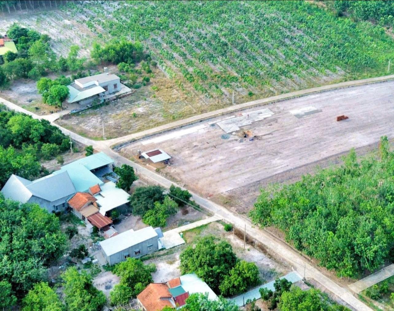 Bán đất 537.7m² có sẵn 50m² thổ cư ngang 5m giá 500 triệu tại Đường B1 Phường Minh Hưng