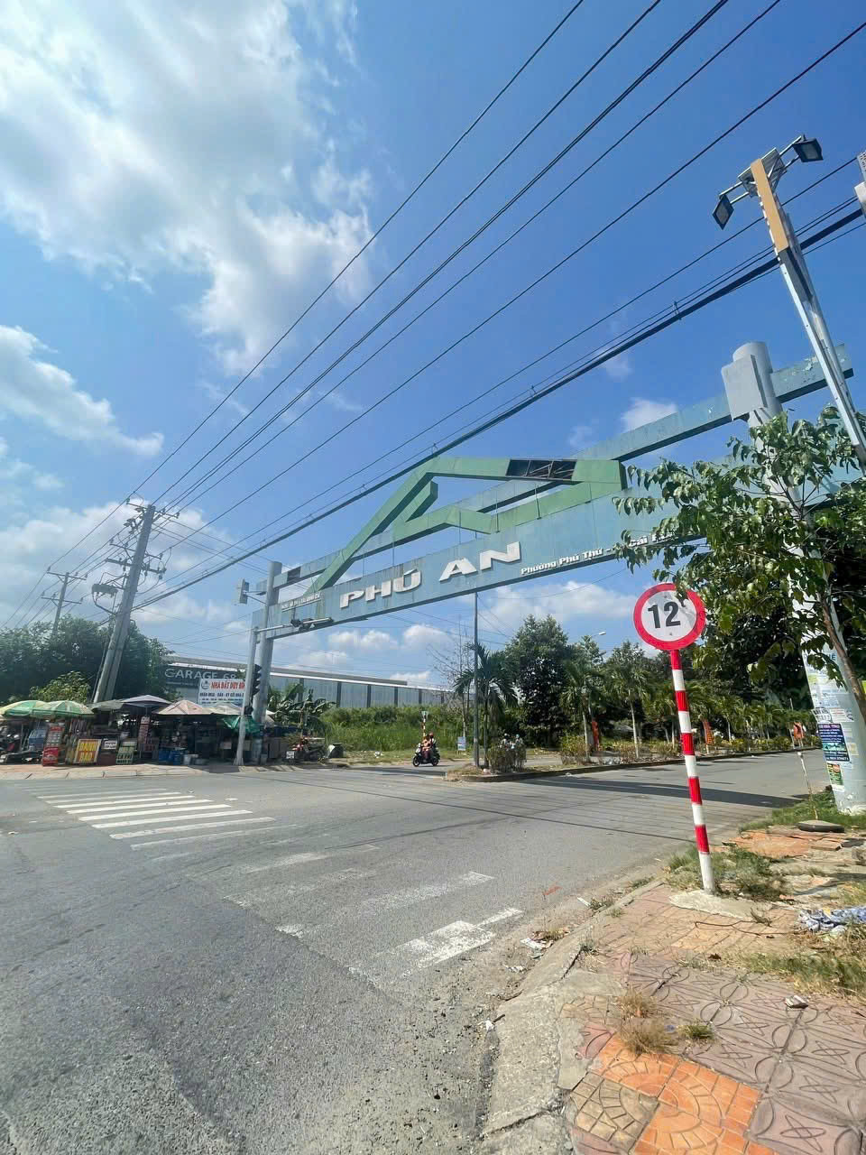 BÁN NHÀ TRỆT LẦU MỚI - GÓC 2 MẶT TIỀN KHU PHÚ AN. GIÁ 4,5 TỶ