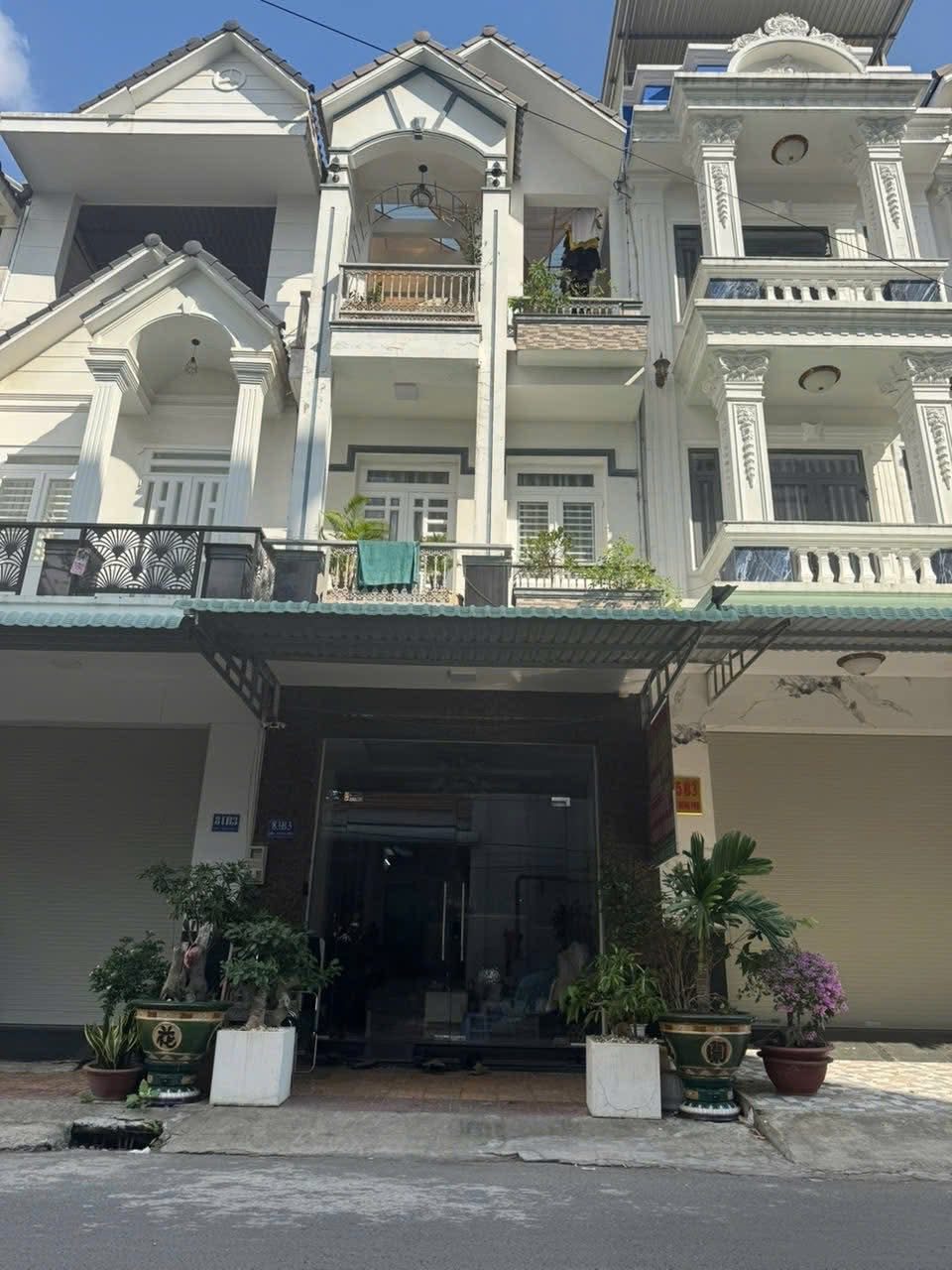 👉5,7 tỷ - BÁN NHÀ 3 TẦNG ĐƯỜNG B3, KDC HƯNG PHÚ 1 - GẦN SIÊU THỊ GO