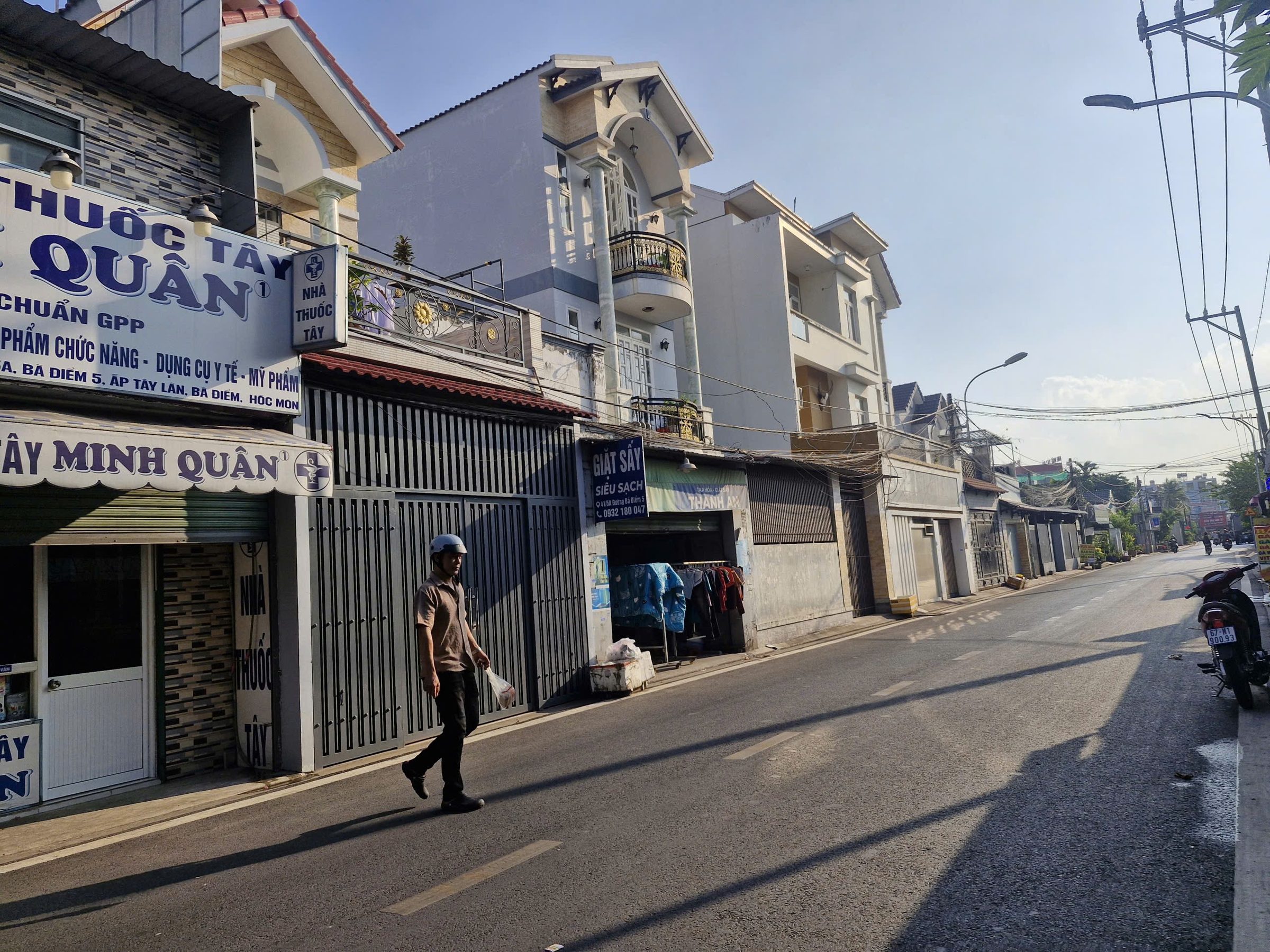 BÁN NHÀ MẶT TIỀN 302M2 XÃ BÀ ĐIỂM
