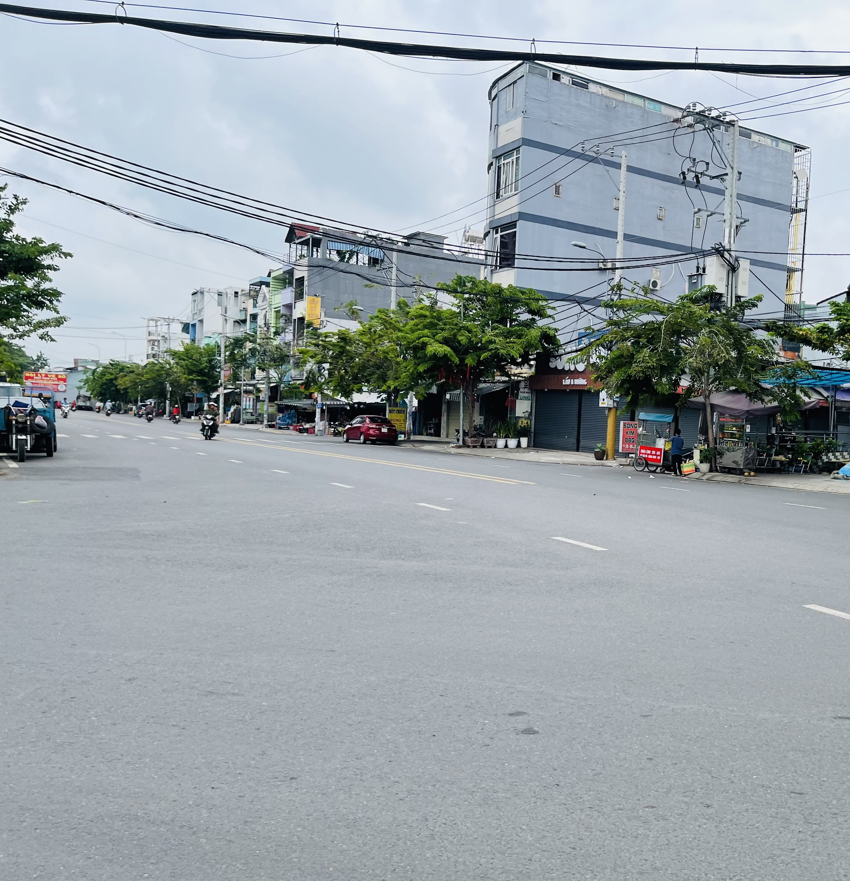 BÁN GẮP NHÀ ĐẸP 52M2-NGUYỄN VĂN LUÔNG-BÀ HOM-NGAY VÒNG XOAY PHÚ LÂM-NHỈNH NHẸ 4TỶ (BN34)