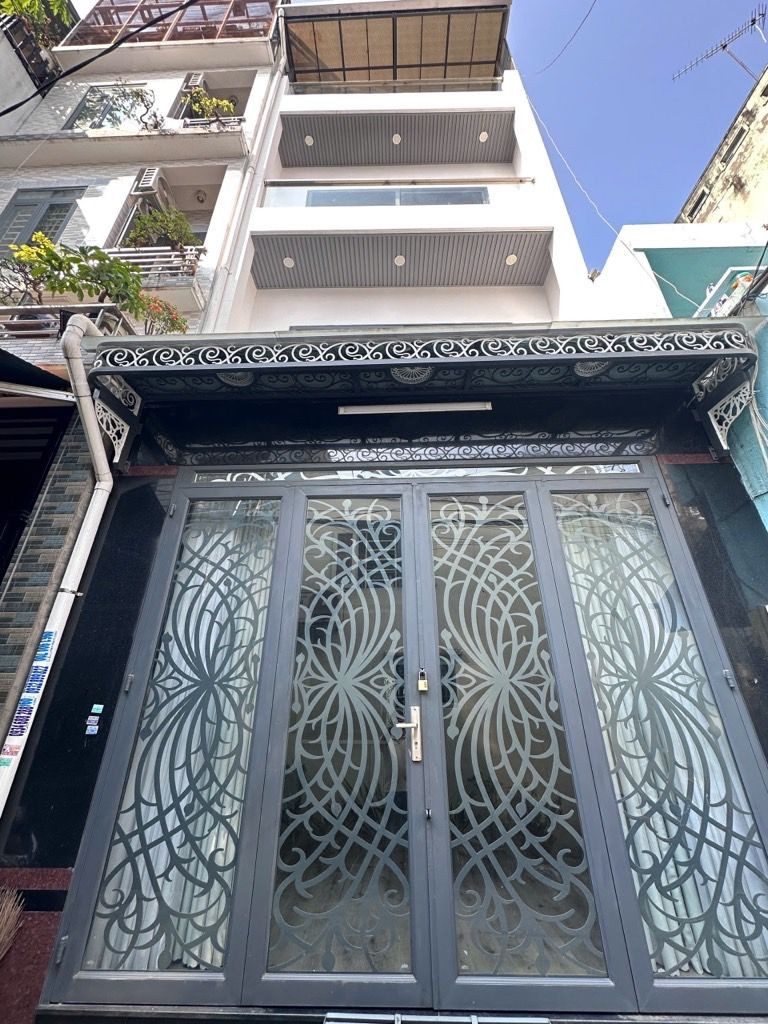 💥HẺM 3M BÀ HOM – NHÀ MỚI ĐẸP, FULL NỘI THẤT, 4 TẦNG, (4.8M X 8M), CHỈ : 5.79 TỎI(TL)