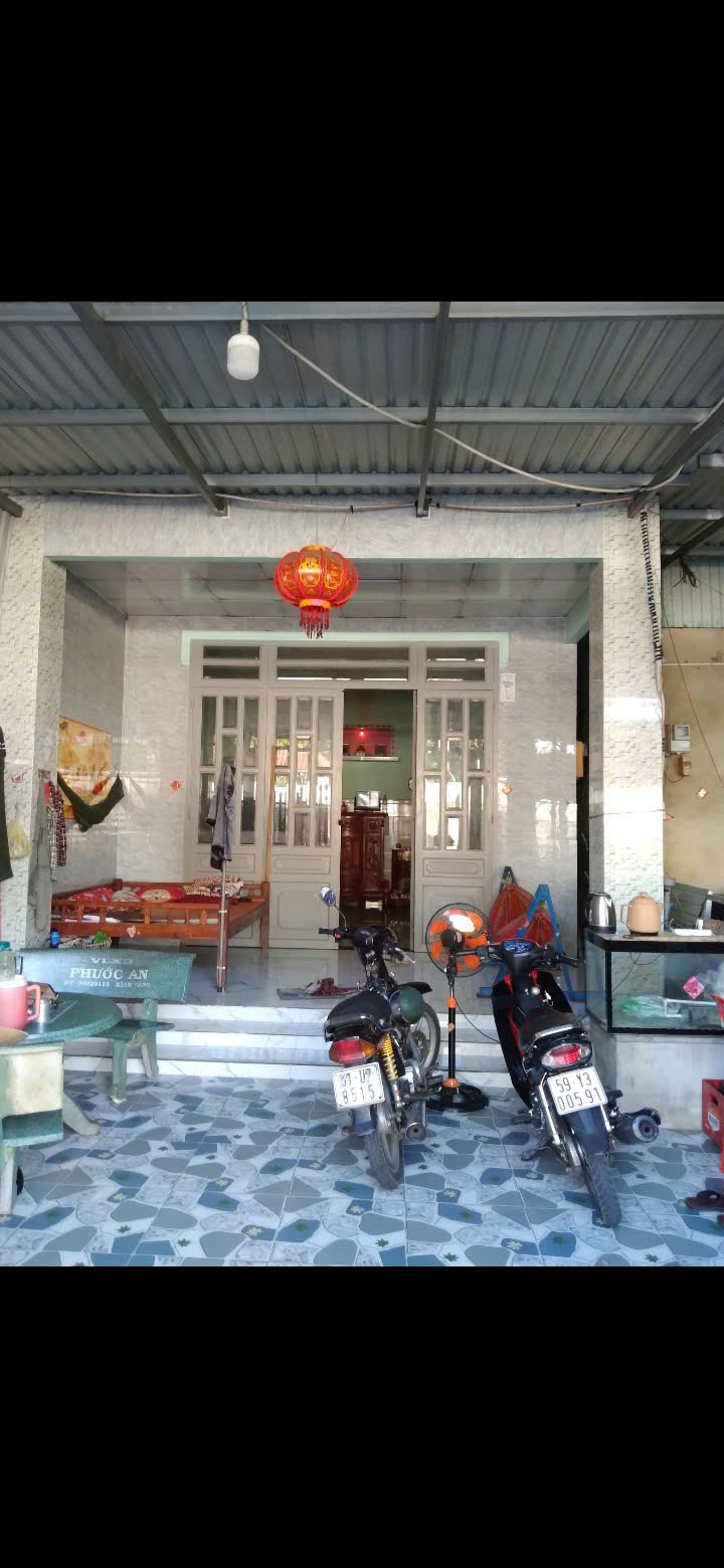 Bán nhà vườn mặt tiền nhựa sát đường Ba Sa xã Phước Hiệp Củ Chi TPHCM, DT: 9x28m.