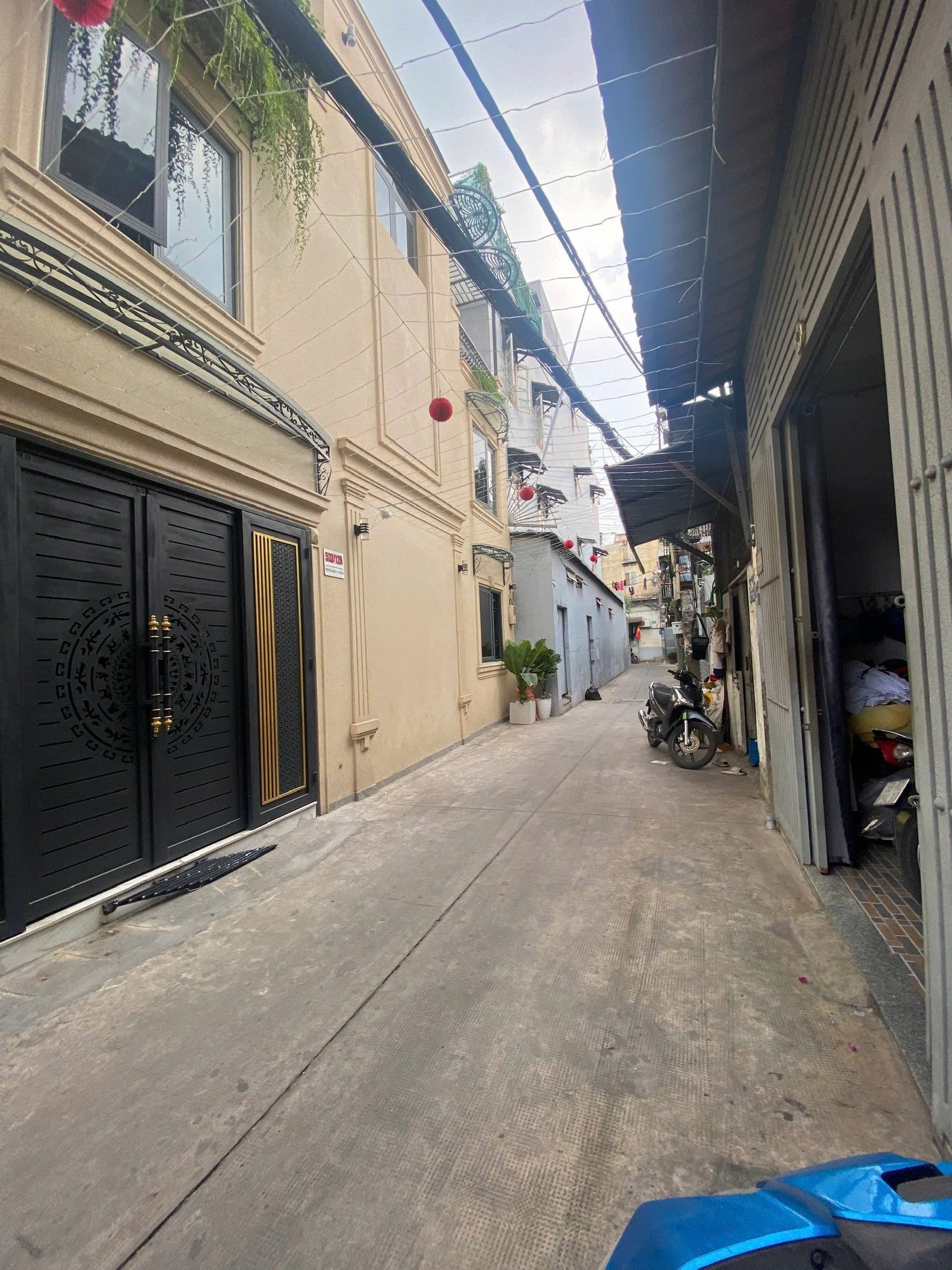 SIÊU PHẨM PHẠM VĂN BẠCH, TÂN BÌNH - GA T3  - 52 M2 - 2 TẦNG BTCT - NỞ HẬU NHẸ - TẶNG NỘI THẤT - NHỈNH 5 TỶ