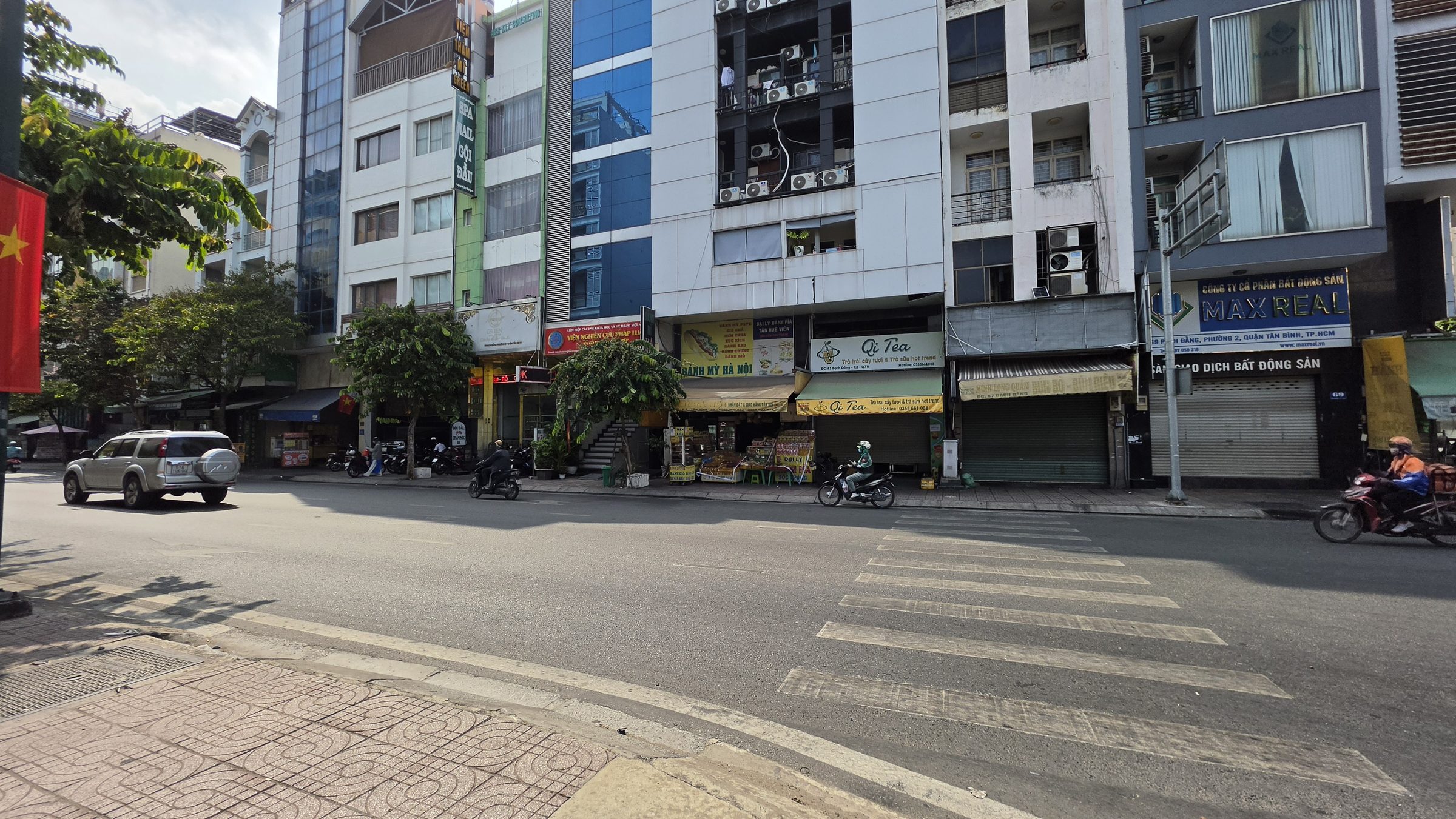 Bán nhà mặt tiền Bạch Đằng q Tân Bình