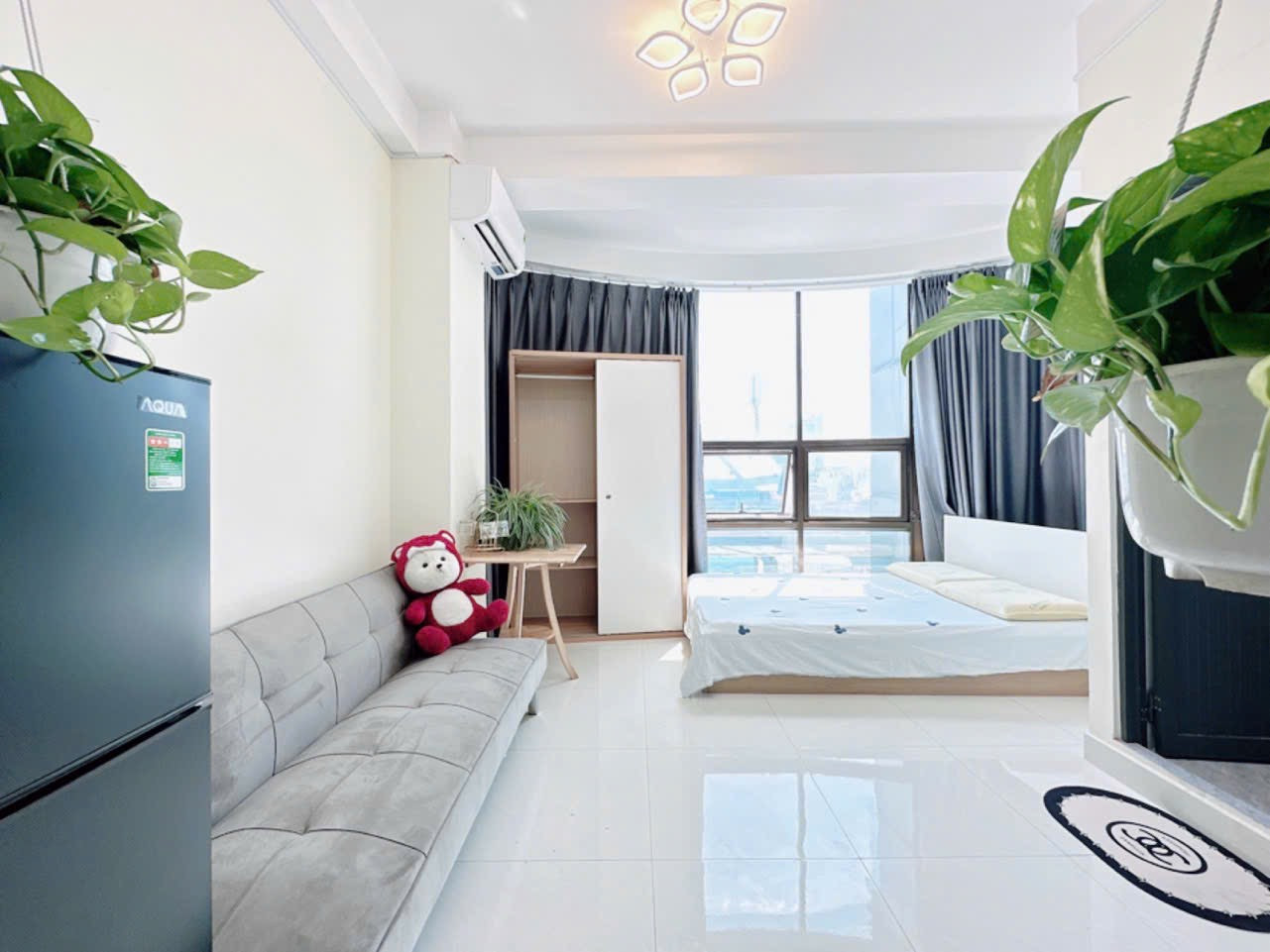 CHO THUÊ CĂN HỘ DỊCH VỤ CÓ CỬA SỔ TRỜI TO GIÁ RẺ NGAY TRUNG TÂM QUẬN 1 GẦN CÁC TRƯỜNG ĐẠI HỌC