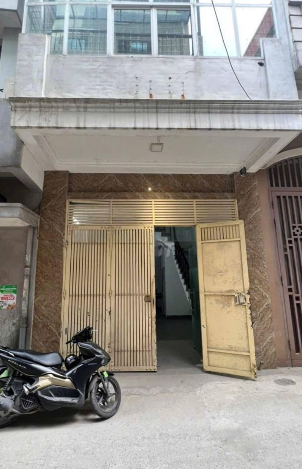 Cho Thuê Nhà Nguyên Căn 38M² 4 Tầng 6 Ngủ / Tầng 1 Kinh Doanh/ Đường Bạch Đằng - Hai Bà Trưng/ Giá Thuê 13,5 Tr/ Tháng