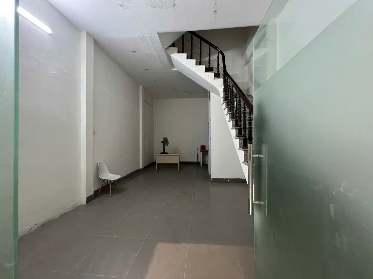 Cho Thuê Nhà Nguyên Căn 38M² 4 Ngủ/ Đường Bạch Đằng - Hai Bà Trưng/ Giá Thuê 13,5 Tr/ Tháng