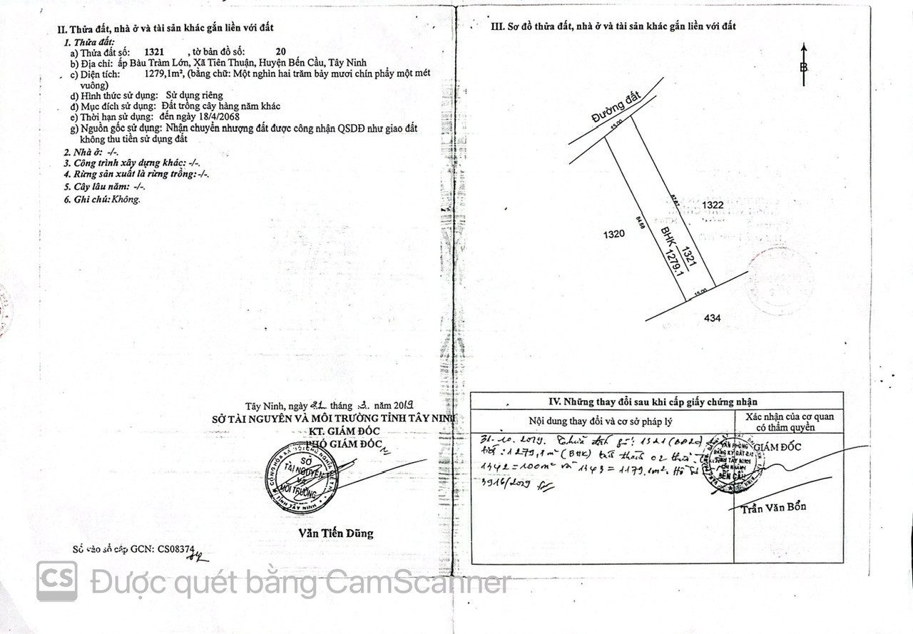 Đất cây lâu năm có 100m2 thổ cư, xây nhà được ngay không cần xin phép 
Đường đất rải đá xanh rộng 5m xe hơi vào tận đất, 
Đất bằng phẳng cao ráo không cần nâng nền