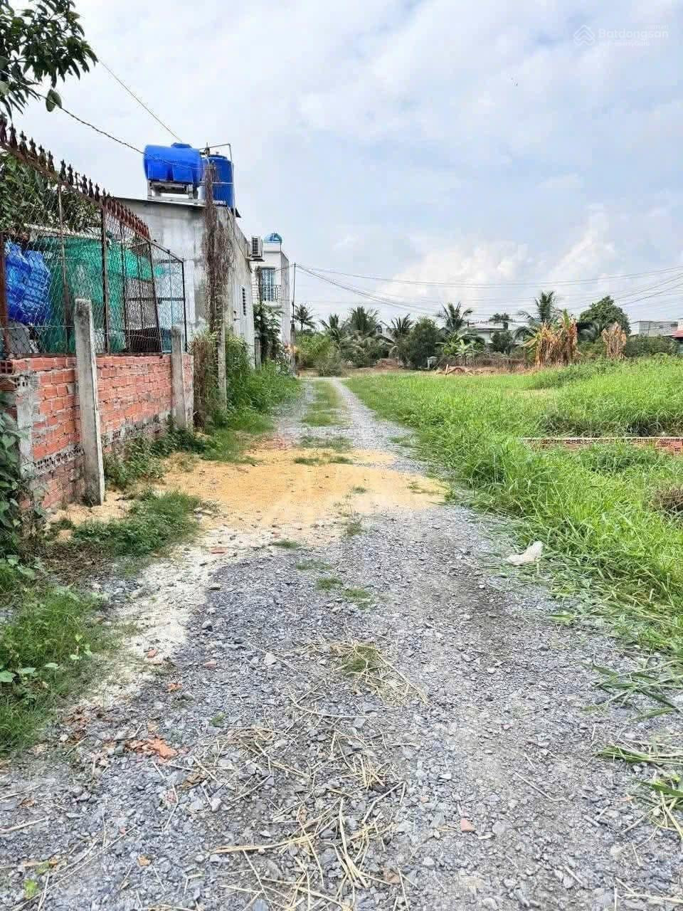 Bán đất ngộp rẻ, shr, 5x21 giá chỉ 485 triệu, ngay Bàu Sen, xã Hòa khánh Đông, đường ô tô