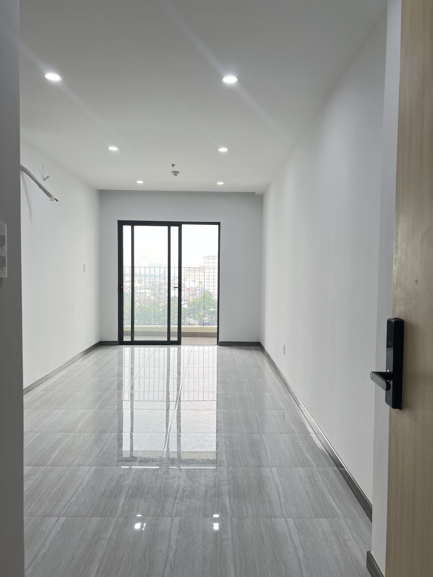 Chung cư Bcons Polygon diện tích 60m2. Căn góc